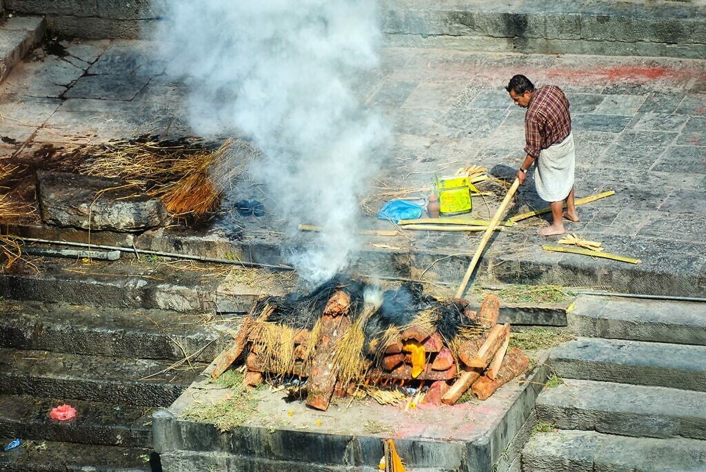 Crematie Pashupatinath tempel