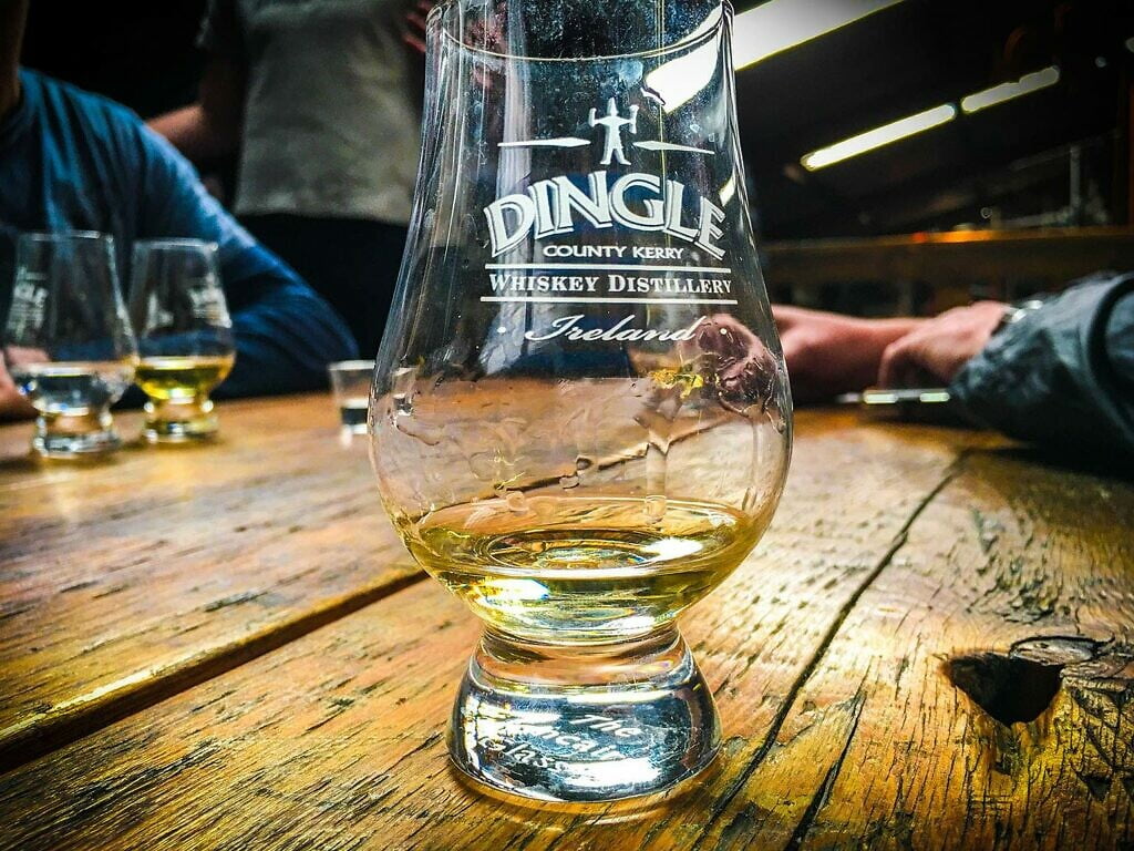 Whiskey tasting in Dingle Distillery