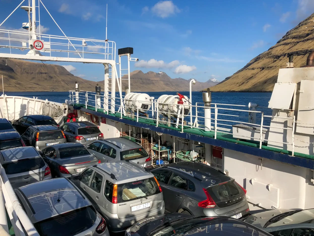 Ferry Klaksvík - Syðradalur