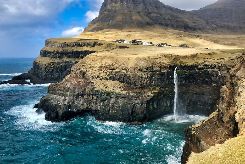 Gásadalur en Múlafossur