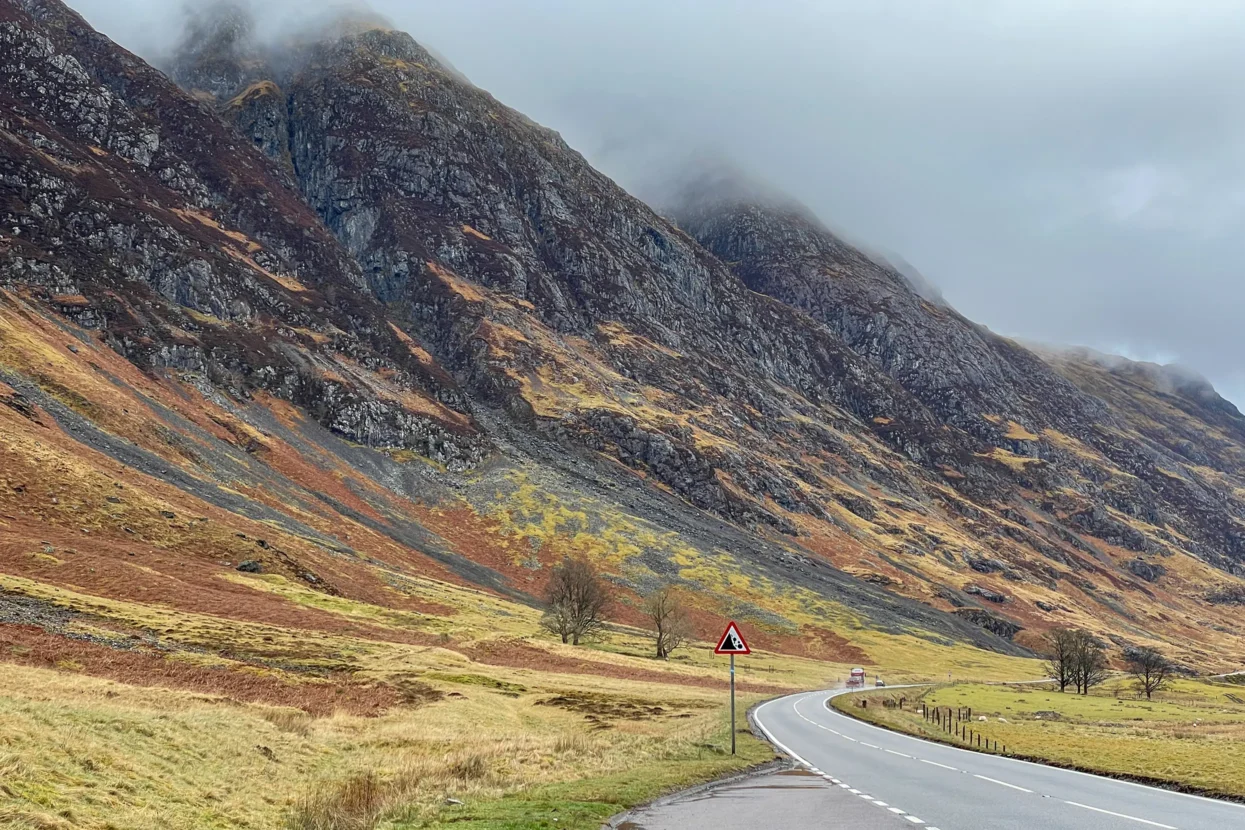 Three Sisters, Glencoe